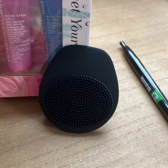 Peter Thomas Roth - Picture 2 of 3